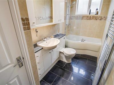 BATHROOM/W.C.